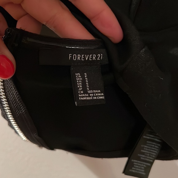 Crop Dress Top - Picture 7 of 8